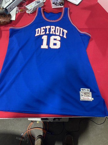Vintage detroit pistons 1971 - vintage,